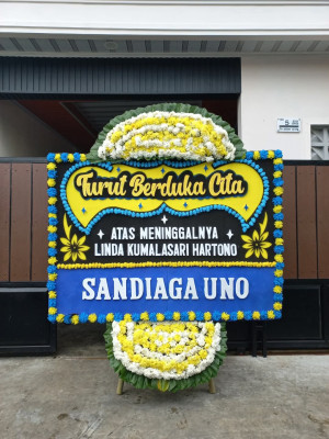 Papan Bunga Duka di Medan Amplas